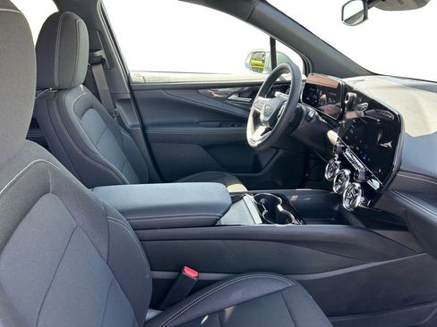 New 2026 Chevrolet Blazer EV LT FWD image 17