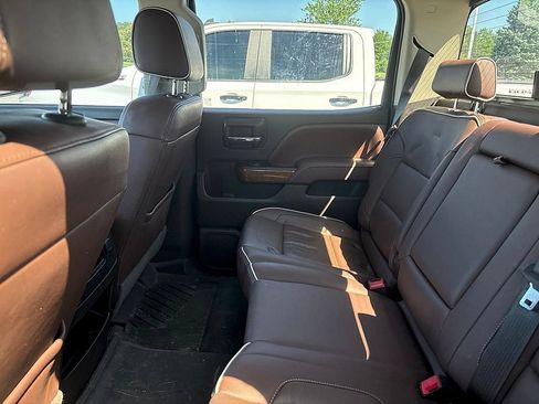 Used 2016 Chevrolet Silverado 1500 High Country w/ High Country Premium Package AWD/4WD image 8