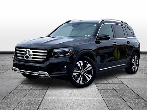 Certified 2025 Mercedes-Benz GLB 250 250 image 2