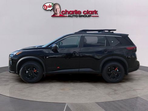 New 2026 Nissan Rogue SV AWD/4WD image 3