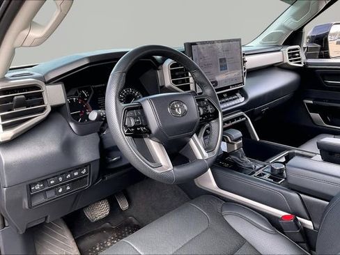 Used 2022 Toyota Tundra Limited image 12
