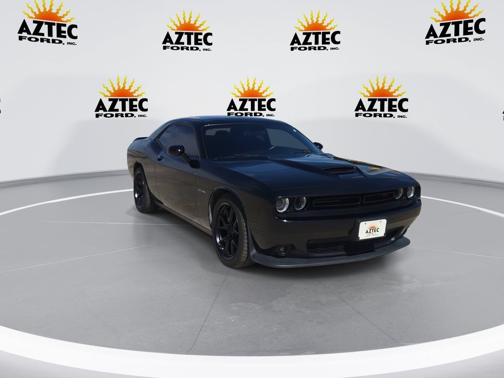 Used 2022 Dodge Challenger R/T w/ Plus Package RWD image 2