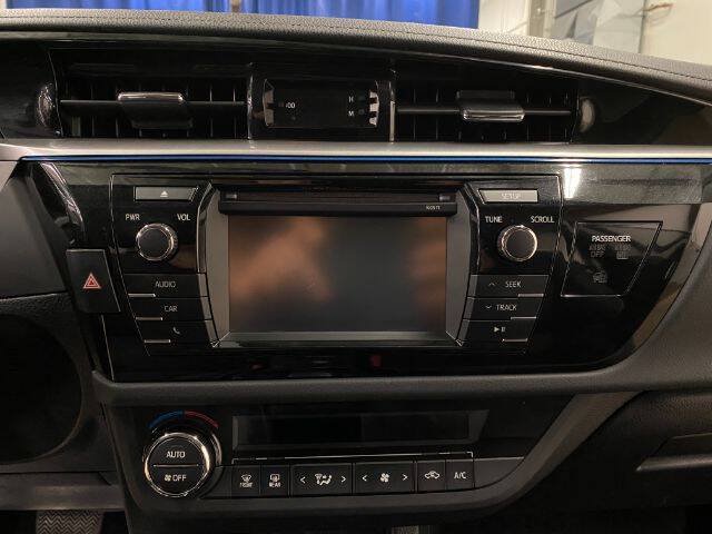 Used 2016 Toyota Corolla S FWD image 22