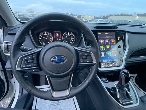 Used 2025 Subaru Outback Limited image 15