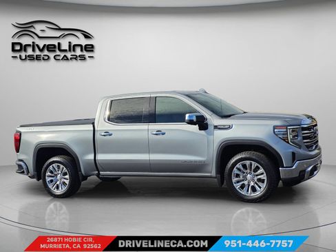 Used 2025 GMC Sierra 1500 SLT w/ SLT Premium Package AWD/4WD image 11