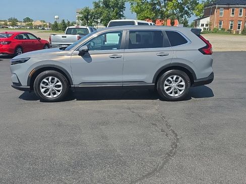 Used 2025 Honda CR-V LX image 4
