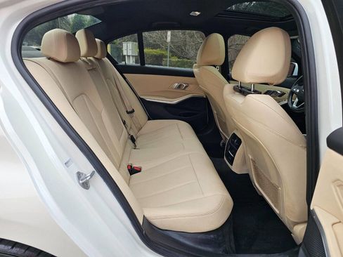 Used 2021 BMW 330i xDrive Sedan w/ Convenience Package image 30