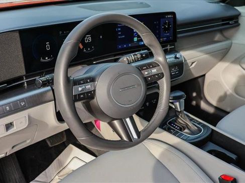 Certified 2025 Hyundai Kona SEL image 10