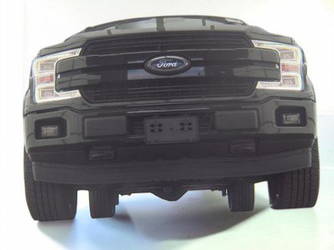 Used 2020 Ford F150 Lariat w/ Equipment Group 502A Luxury AWD/4WD image 3