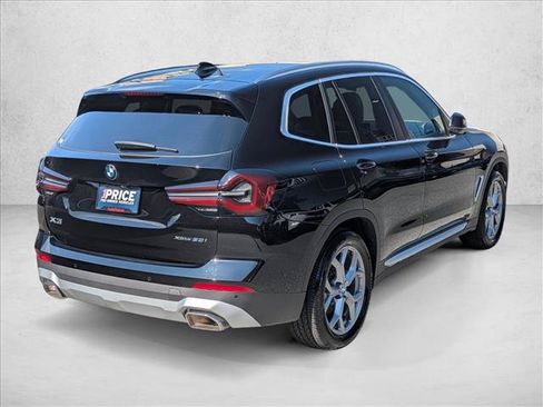Used 2024 BMW X3 xDrive30i w/ Convenience Package AWD/4WD image 5