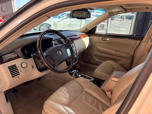 Used 2011 Cadillac DTS Premium w/ Driver Awareness Package FWD image 20