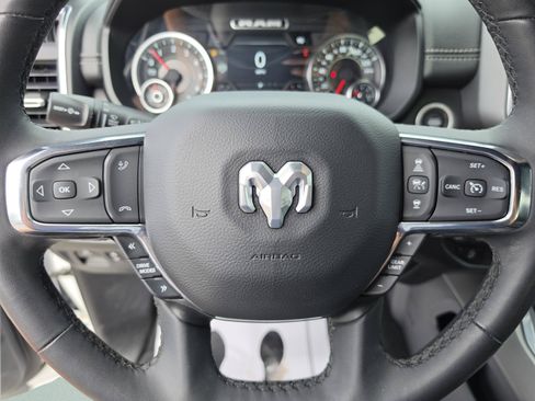 Used 2025 RAM 1500 Laramie AWD/4WD image 35