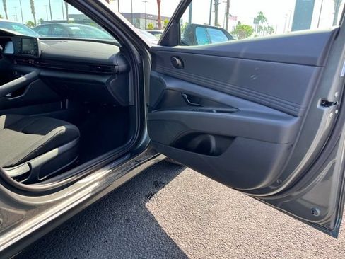 New 2026 Hyundai Elantra Sport FWD image 19