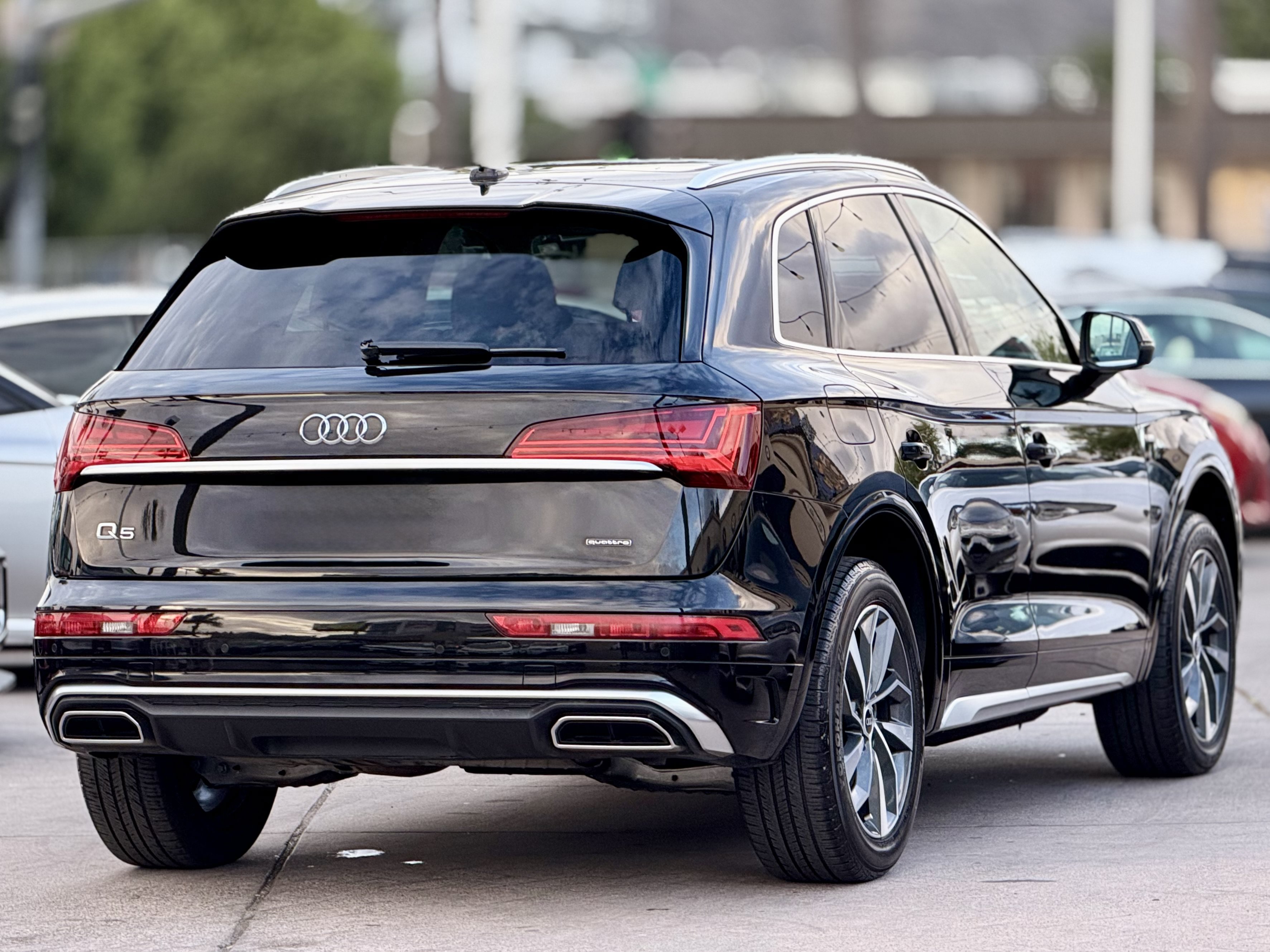 Used 2022 Audi Q5 2.0T Premium AWD/4WD image 14