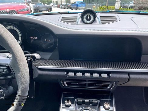 Used 2022 Porsche 911 GT3 RWD image 8