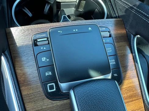 Used 2025 Mercedes-Benz GLE 350 4MATIC image 24