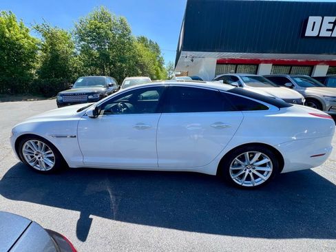 Used 2013 Jaguar XJ AWD image 13