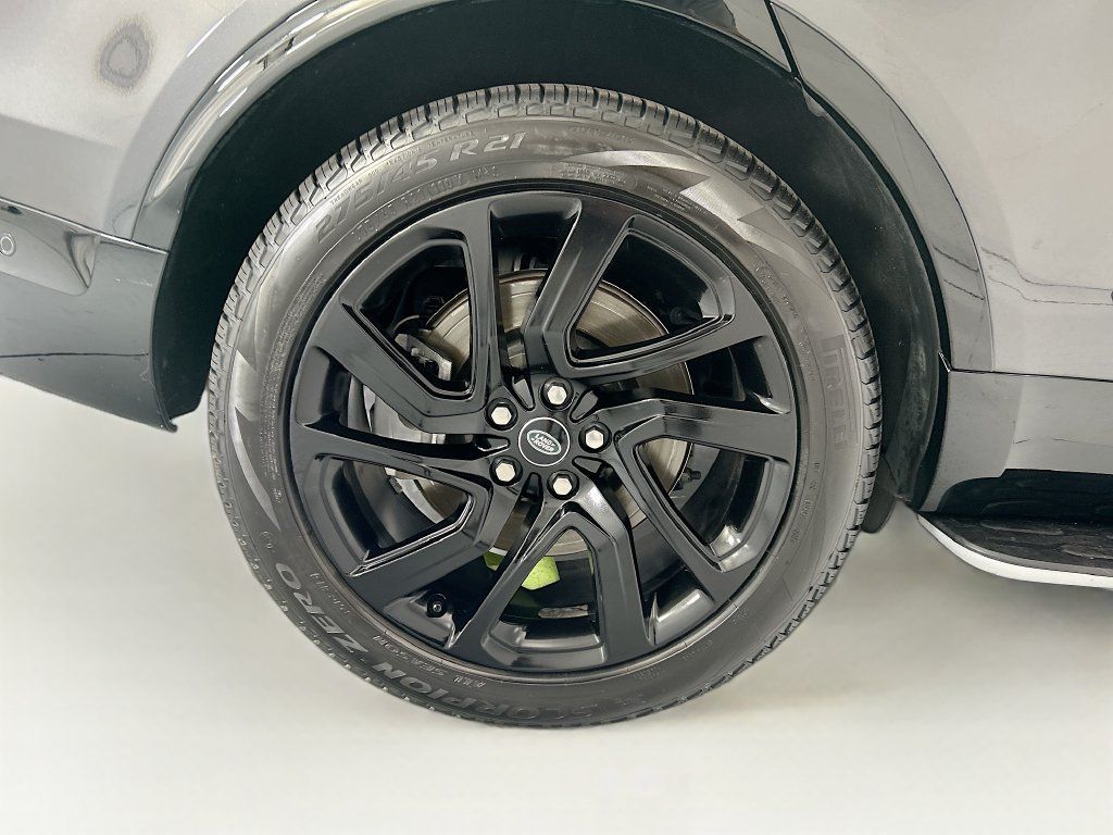 Used 2022 Land Rover Discovery HSE R-Dynamic AWD/4WD image 32