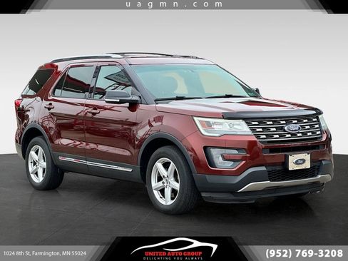 Used 2016 Ford Explorer XLT w/ Equipment Group 202A AWD/4WD image 1