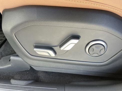 New 2026 Hyundai Santa Fe Limited FWD image 26