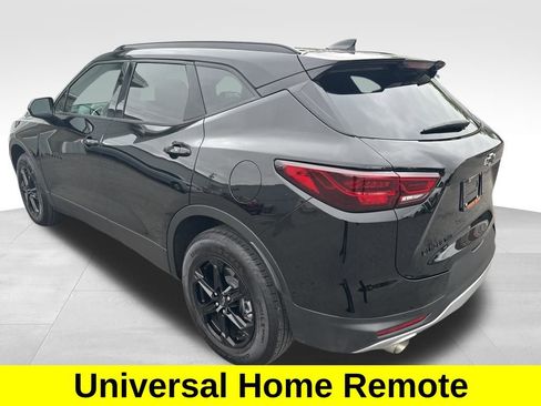 Used 2025 Chevrolet Blazer LT w/ Convenience Package image 9