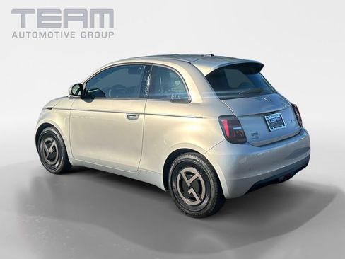 New 2025 FIAT 500 e FWD image 5