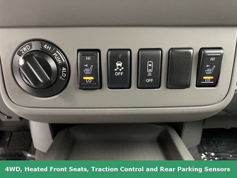 Used 2020 Nissan Frontier SV image 33