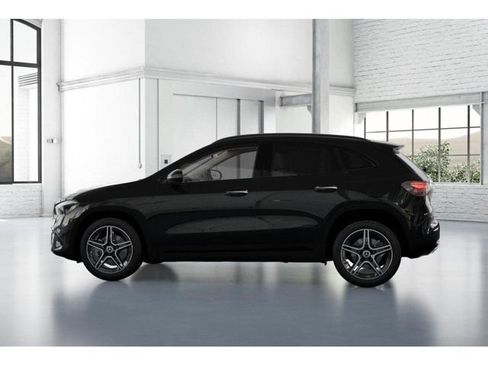 Used 2026 Mercedes-Benz GLA 250 4MATIC image 34