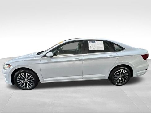 Used 2019 Volkswagen Jetta SE FWD image 8