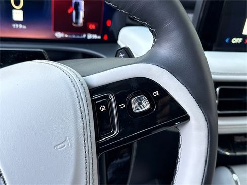 New 2026 Lincoln Aviator Reserve image 25