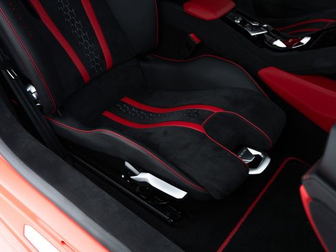 Used 2023 Lamborghini Huracan Tecnica RWD image 26