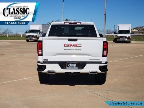 Used 2025 GMC Sierra 1500 Elevation image 8