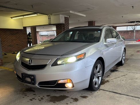 Used 2012 Acura TL SH-AWD image 3