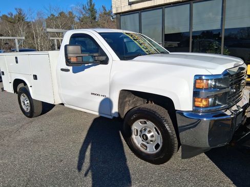 Used 2018 Chevrolet Silverado 2500 W/T w/ WT Fleet Convenience Package image 3