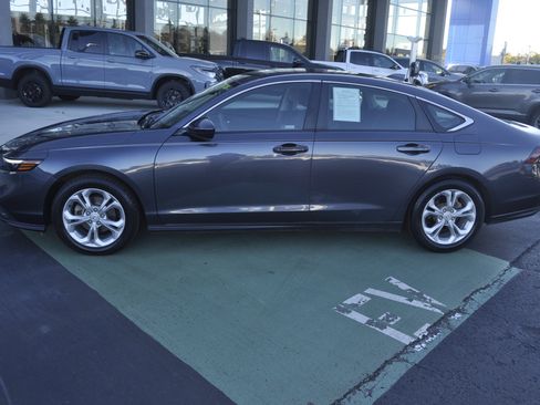 Certified 2023 Honda Accord LX image 4