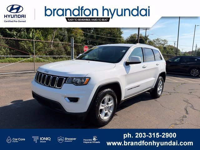 Used 2017 Jeep Grand Cherokee Laredo w/ Quick Order Package 23E AWD/4WD image 3
