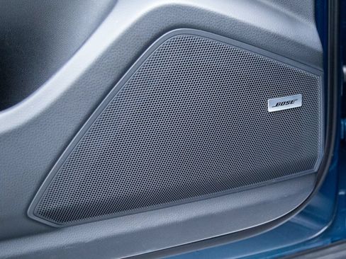 Certified 2026 Porsche Cayenne AWD/4WD image 8