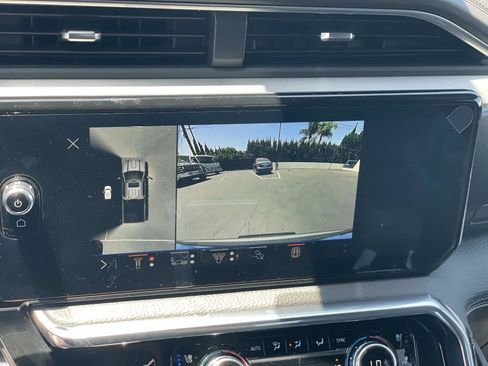 New 2026 GMC Sierra 2500 Denali w/ Denali Reserve Package AWD/4WD image 13