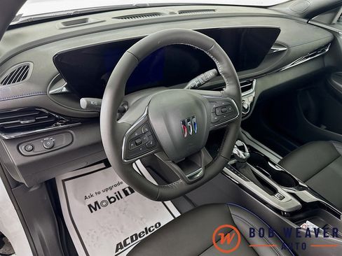 Used 2025 Buick Envista Sport Touring w/ Convenience I Package image 9