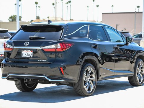Used 2019 Lexus RX 450hL Luxury w/ Accessory Package AWD/4WD image 7