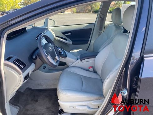 Used 2010 Toyota Prius Five FWD image 24