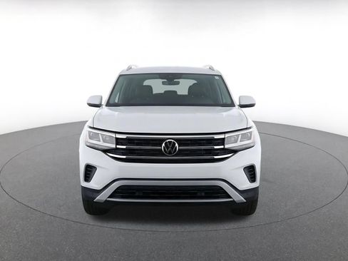 Used 2026 Volkswagen Atlas SE FWD image 2