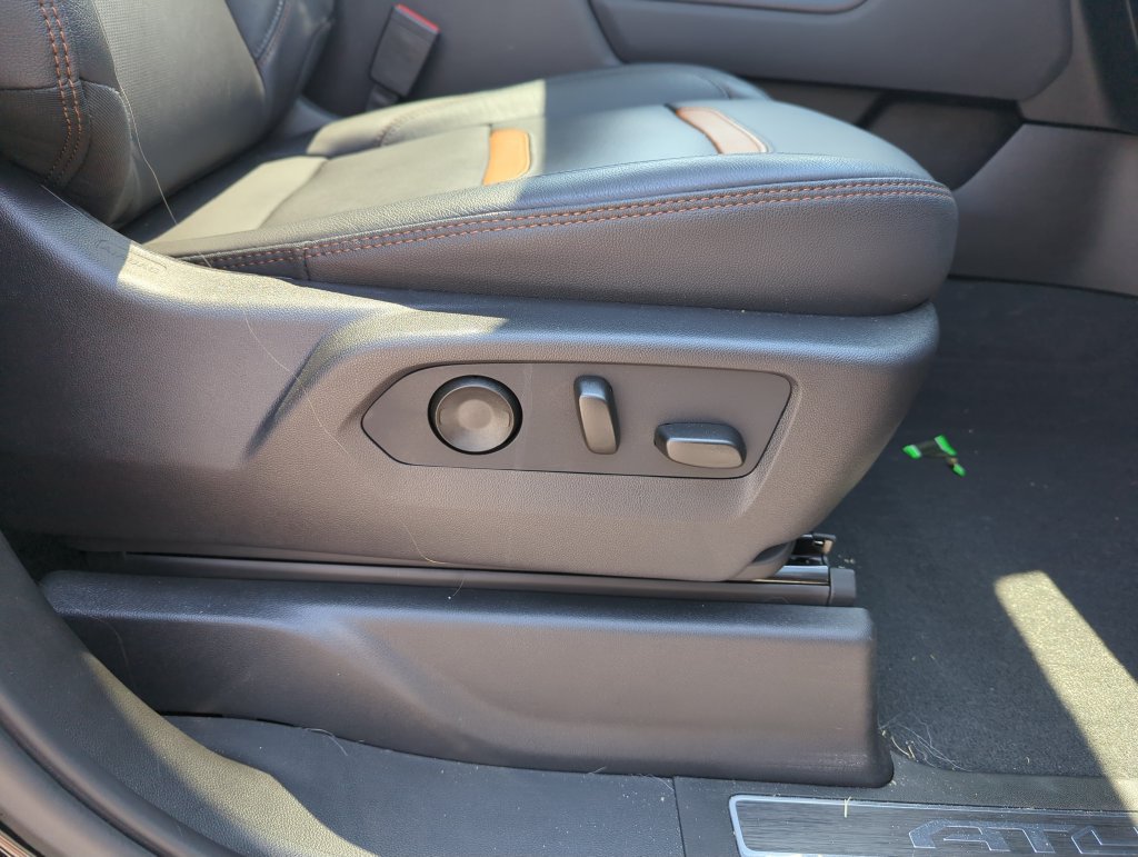 Used 2026 GMC Sierra 1500 AT4 w/ AT4 Premium Package AWD/4WD image 37