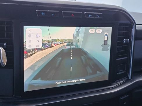 Used 2023 Ford F250 Lariat w/ Chrome Package image 17