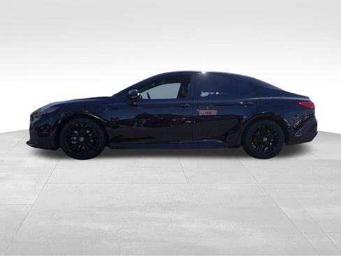 Certified 2025 Toyota Camry SE w/ Multimedia Upgrade Package image 7