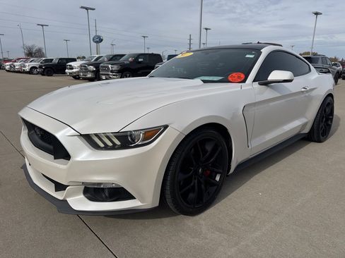 Used 2017 Ford Mustang GT Premium w/ Enhanced Security Package image 22