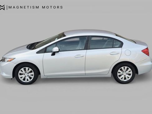 Used 2012 Honda Civic LX image 3