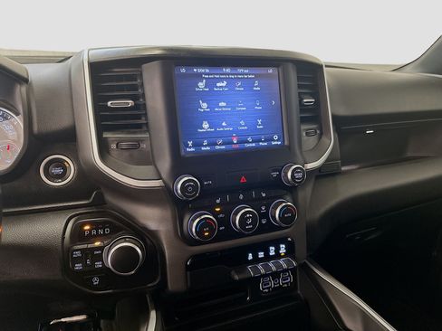Used 2020 RAM 1500 Big Horn AWD/4WD image 25