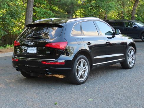 Used 2017 Audi Q5 2.0T Premium AWD/4WD image 24