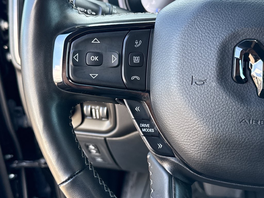 Used 2025 RAM 1500 Limited AWD/4WD image 17